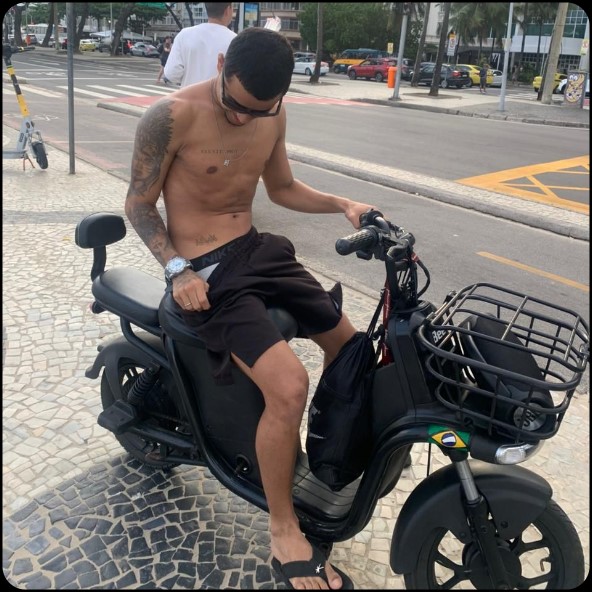 João acompanhante masculino Rio de Janeiro RJ - 01