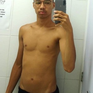 Nerd Carioca acompanhante masculino Magé RJ_03