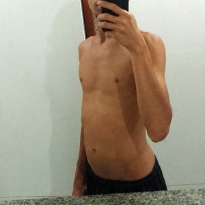 Nerd Carioca acompanhante masculino Magé RJ_05