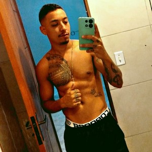 Italo garoto de programa, garoto do job, acompanhante masculino Viana ES_03