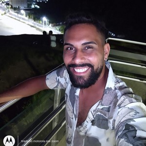 Lucas B garoto de programa, garoto do job, acompanhante masculino Guarujá SP_02