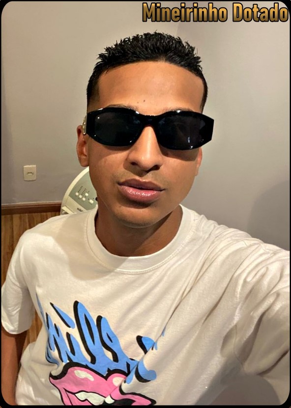 Mineirinho Dotado garoto de programa, garoto do job, acompanhante masculino Belo Horizonte MG - 01