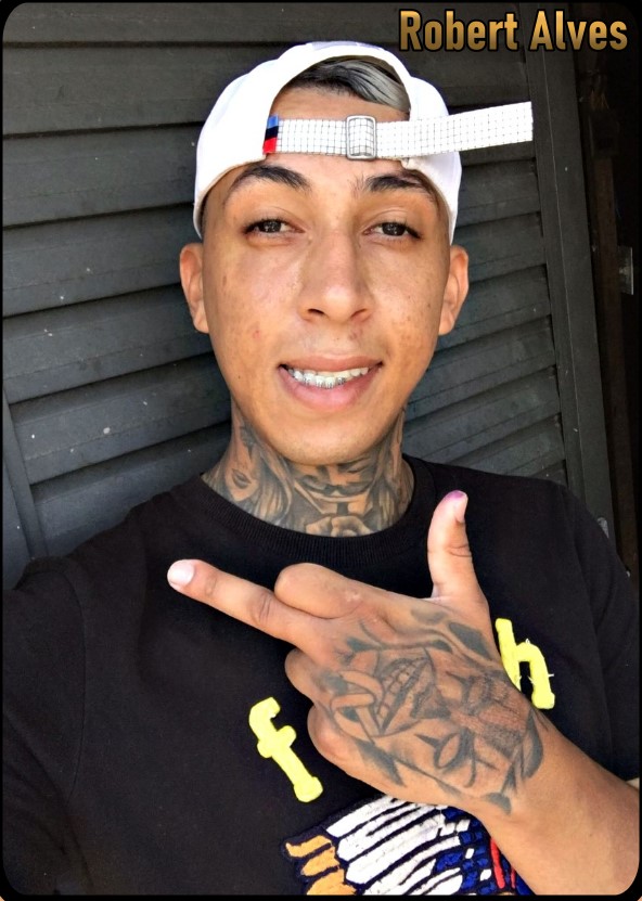 Robert Alves garoto de programa, garoto do job, acompanhante masculino Santo André SP - 01