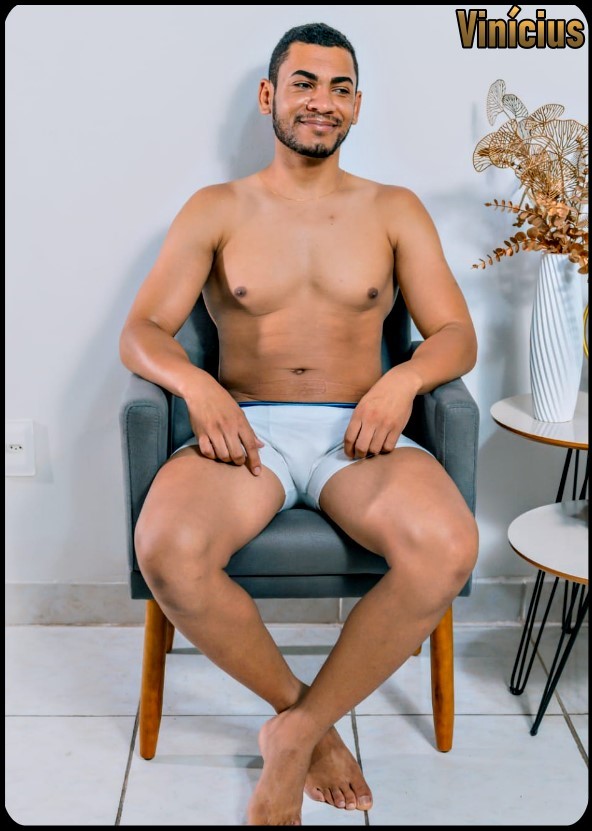 Vinícius garoto de programa, garoto do job, acompanhante masculino Belo Horizonte MG - 02