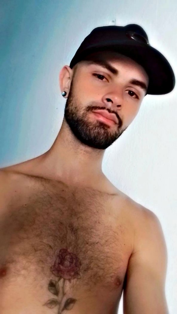 Nicolas garoto de programa, garoto do job, acompanhante masculino cecece - 01