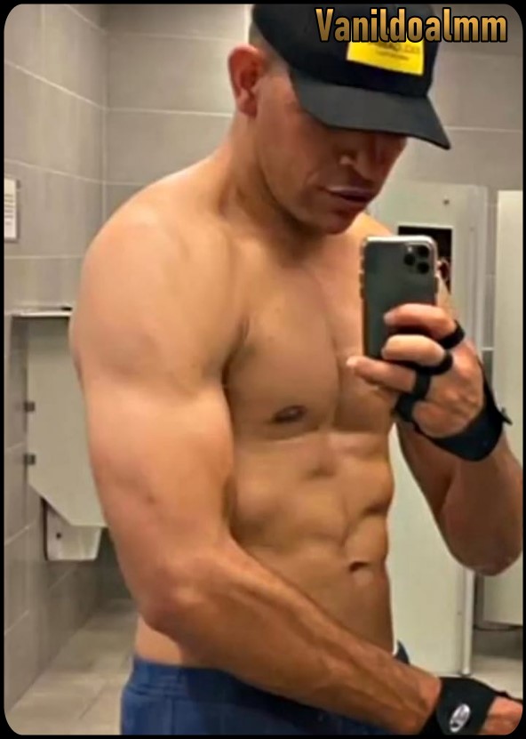 Vanildoalmm garoto de programa, garoto do job, acompanhante masculino São Paulo SP - 02