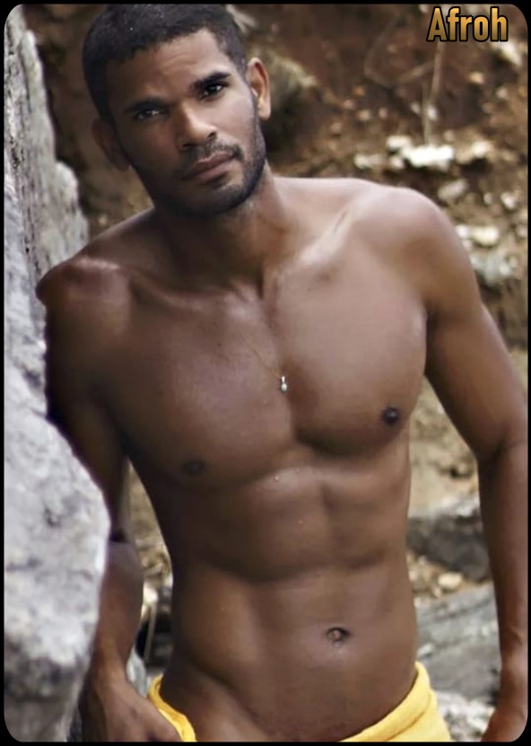Afroh garoto de programa, garoto do job, acompanhante masculino Praia do Forte BA - 02